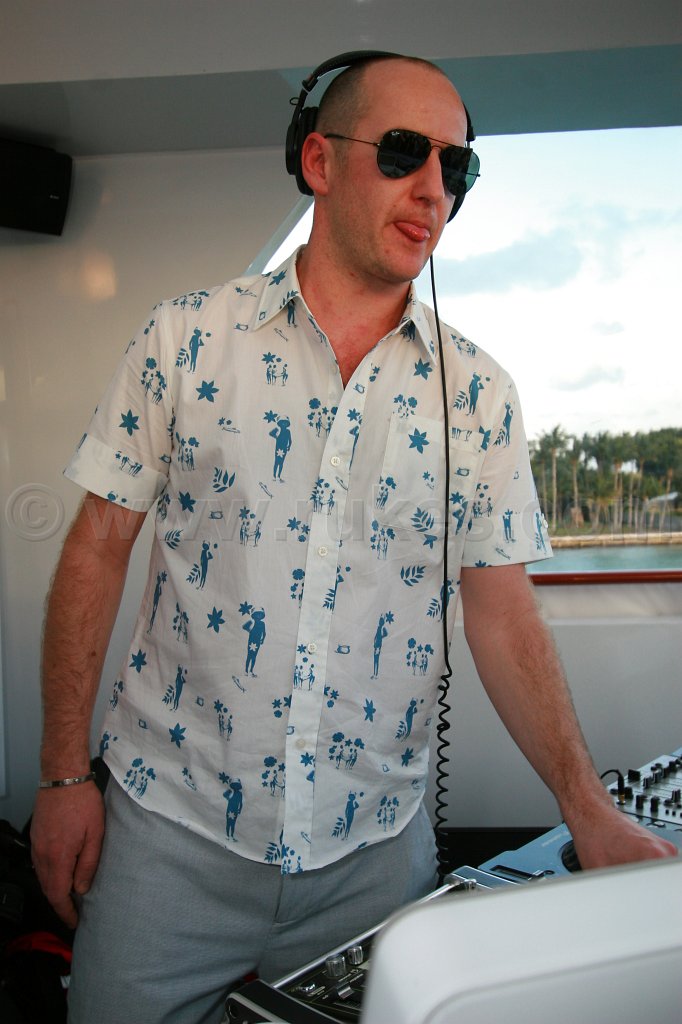 yacht 040